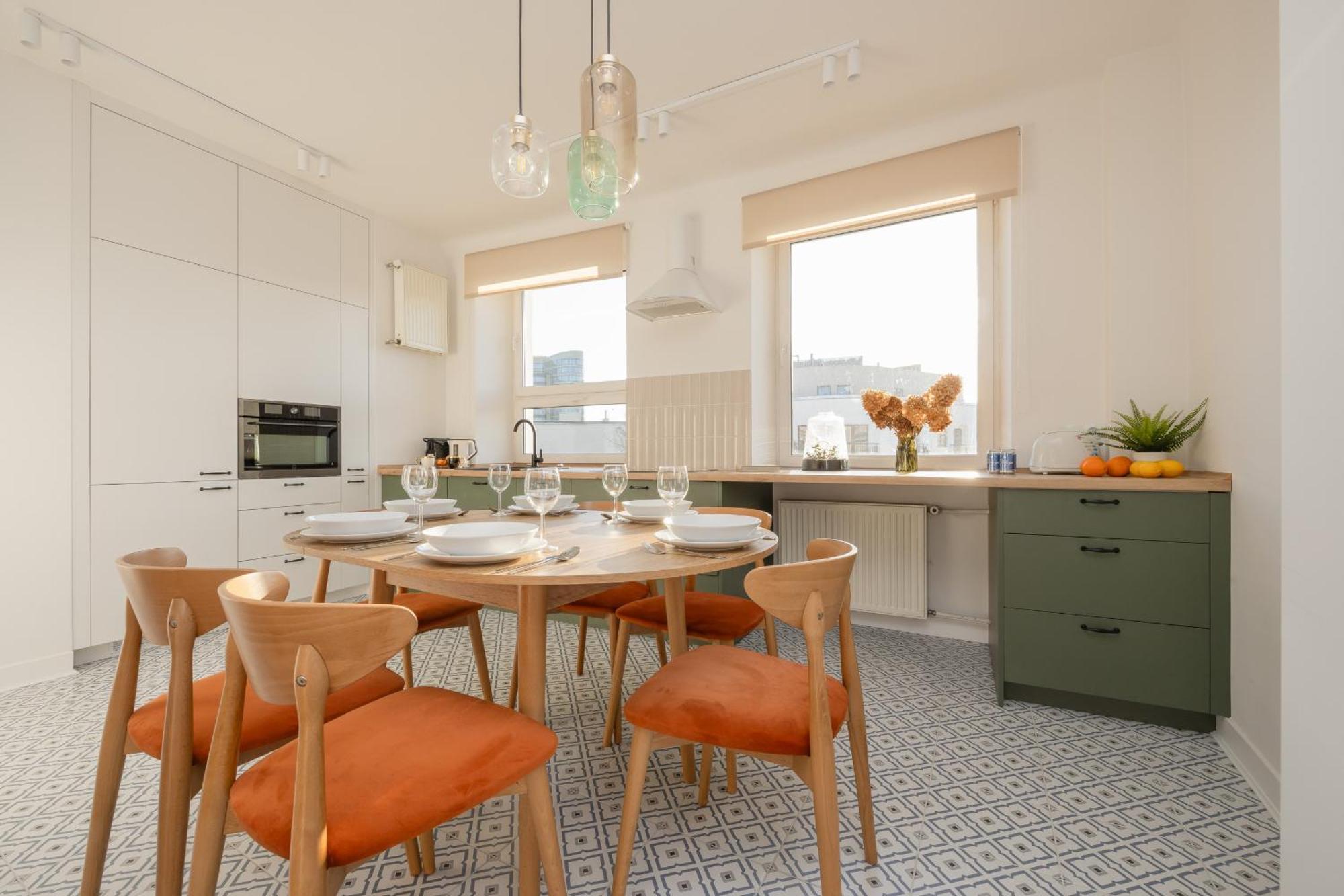 Apartment For 6 People Near Royal Baths Park By Renters Prestige วอร์ซอ ภายนอก รูปภาพ